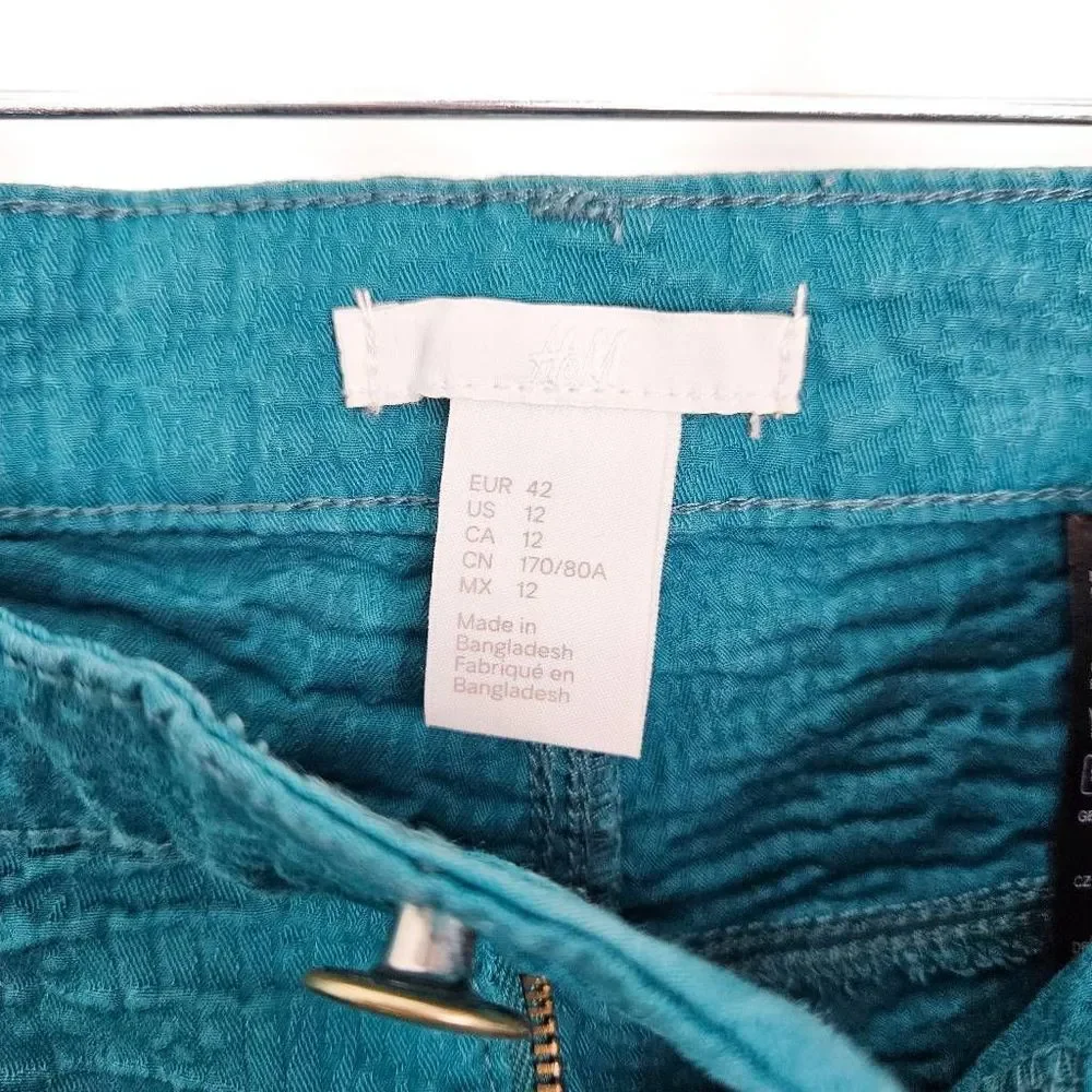 H&M Women's Shorts Matte Teal Crinkle Cuffed Summer Casual Lightweight Size: 12